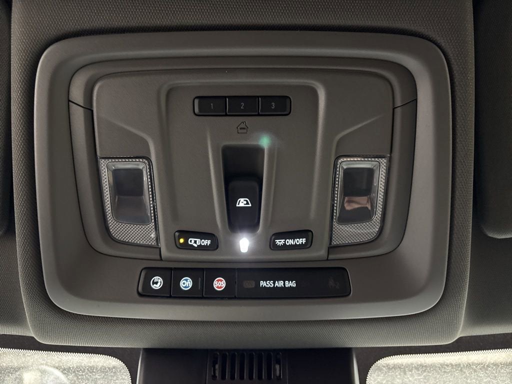 2026 Chevrolet Silverado 1500 LT Trail Boss Crew Cab Short Box 4WD