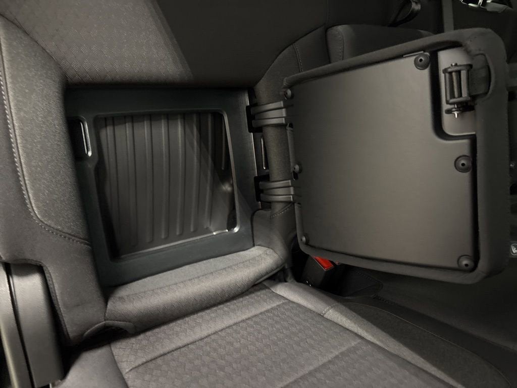 2026 Chevrolet Silverado 1500 LT Trail Boss Crew Cab Short Box 4WD