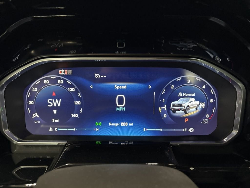 2026 Chevrolet Silverado 1500 LT Trail Boss Crew Cab Short Box 4WD