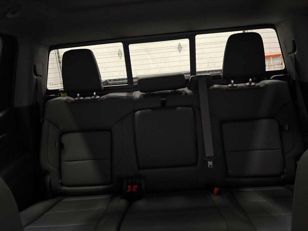 2026 Chevrolet Silverado 1500 LT Trail Boss Crew Cab Short Box 4WD