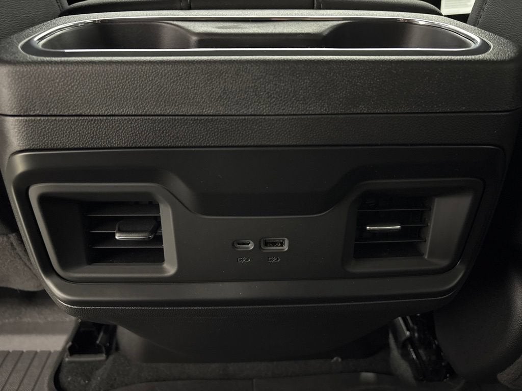 2026 Chevrolet Silverado 1500 LT Trail Boss Crew Cab Short Box 4WD