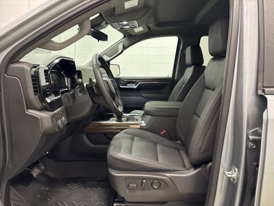 2026 Chevrolet Silverado 1500 LT Trail Boss Crew Cab Short Box 4WD