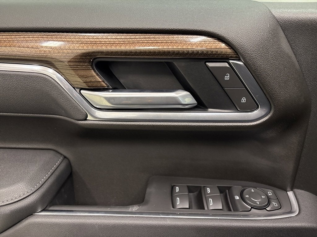 2026 Chevrolet Silverado 1500 LT Trail Boss Crew Cab Short Box 4WD