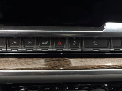 2026 Chevrolet Silverado 1500 LT Trail Boss Crew Cab Short Box 4WD