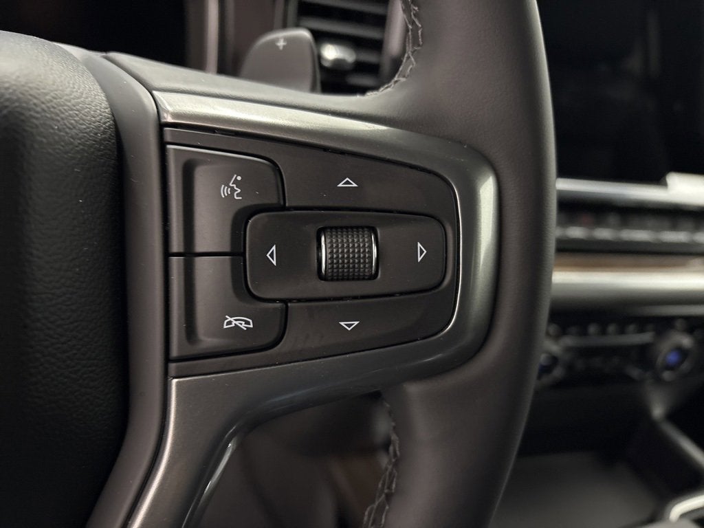 2026 Chevrolet Silverado 1500 LT Trail Boss Crew Cab Short Box 4WD