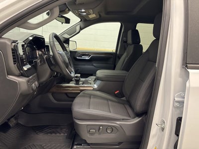 2026 Chevrolet Silverado 1500 LT Trail Boss Crew Cab Short Box 4WD