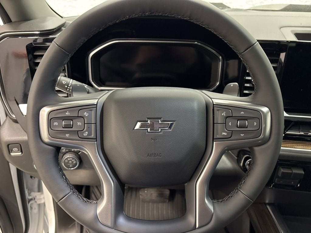 2026 Chevrolet Silverado 1500 LT Trail Boss Crew Cab Short Box 4WD