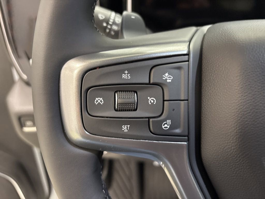 2026 Chevrolet Silverado 1500 LT Trail Boss Crew Cab Short Box 4WD