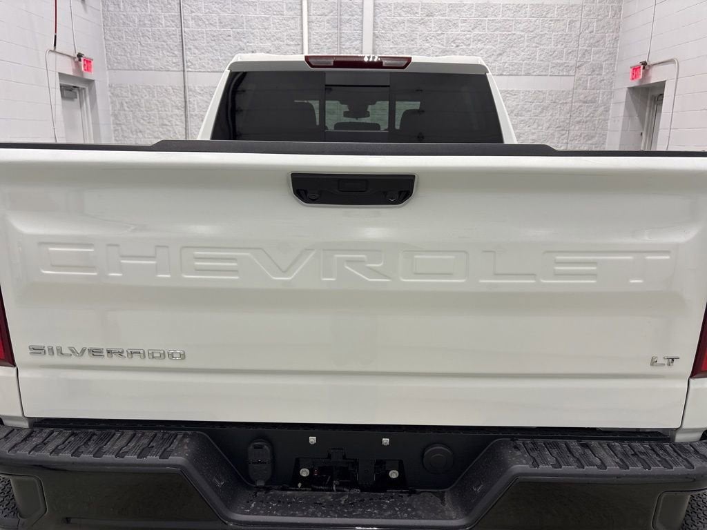 2026 Chevrolet Silverado 1500 LT Trail Boss Crew Cab Short Box 4WD