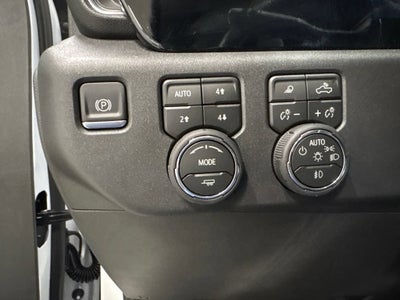 2026 Chevrolet Silverado 1500 LT Trail Boss Crew Cab Short Box 4WD