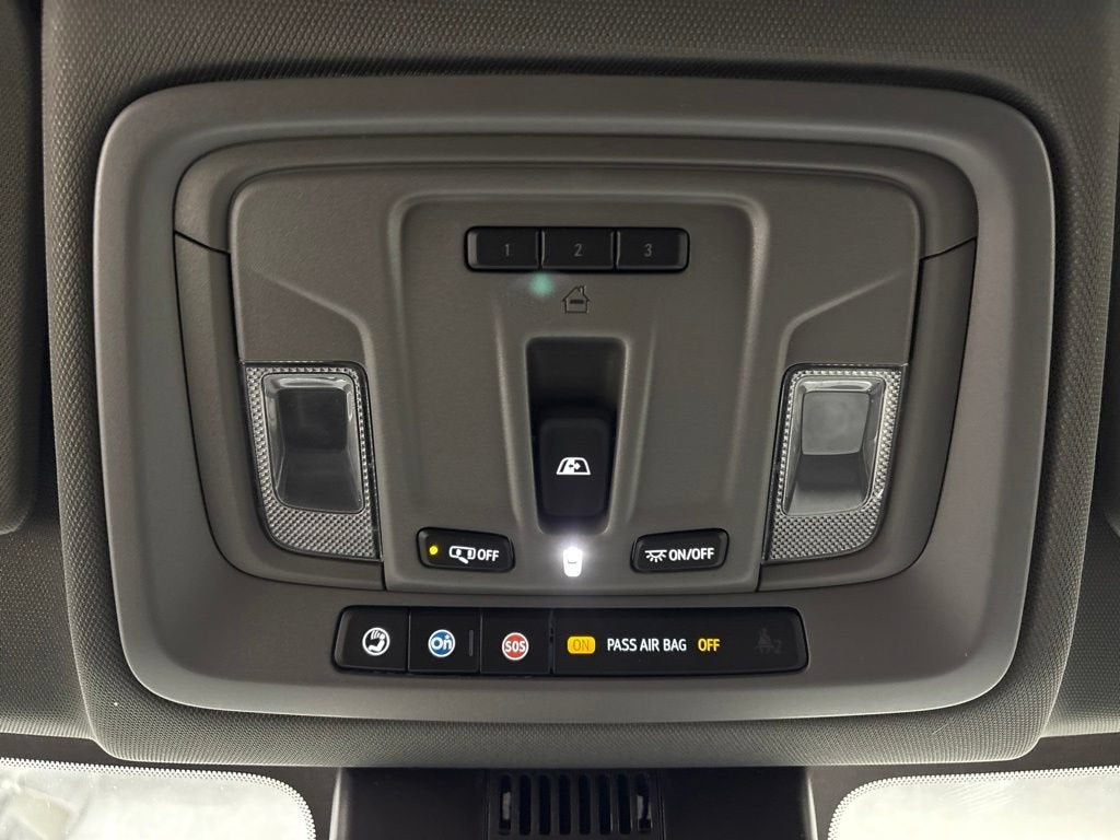 2026 Chevrolet Silverado 1500 LT Trail Boss Crew Cab Short Box 4WD