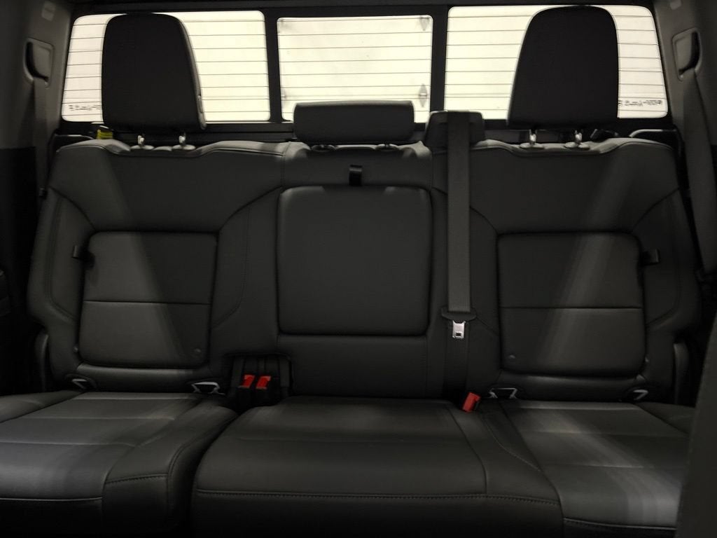 2026 Chevrolet Silverado 1500 LT Trail Boss Crew Cab Short Box 4WD