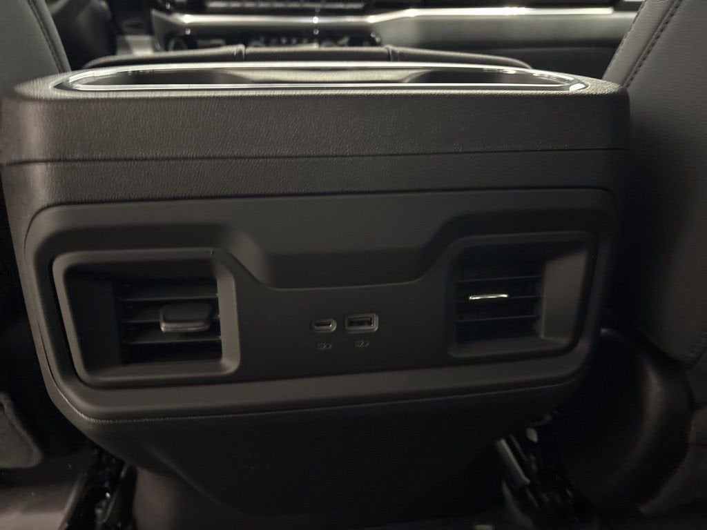 2026 Chevrolet Silverado 1500 LT Trail Boss Crew Cab Short Box 4WD