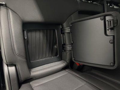 2026 Chevrolet Silverado 1500 LT Trail Boss Crew Cab Short Box 4WD