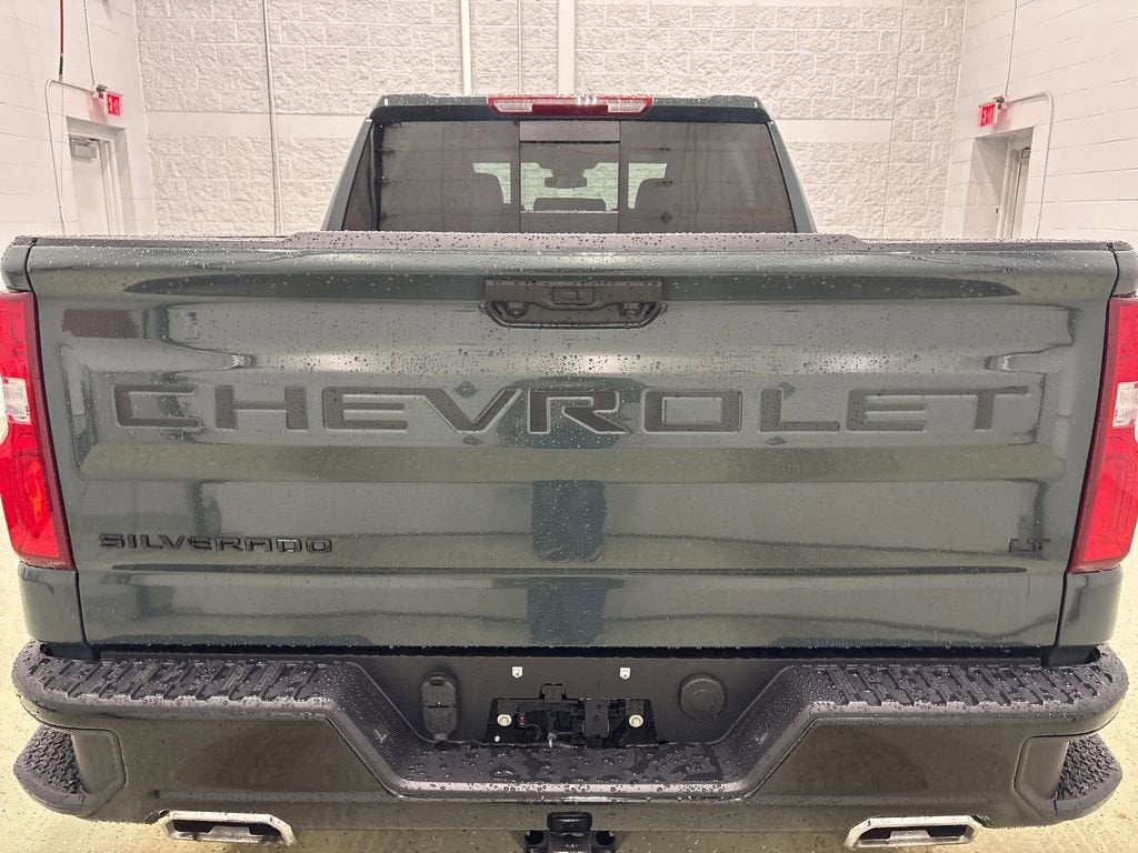 2026 Chevrolet Silverado 1500 LT Trail Boss Crew Cab Short Box 4WD