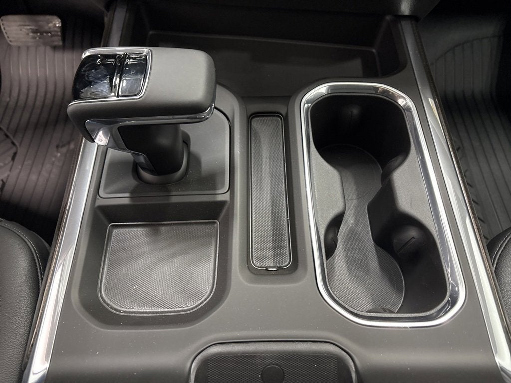 2026 Chevrolet Silverado 1500 LT Trail Boss Crew Cab Standard Box 4WD