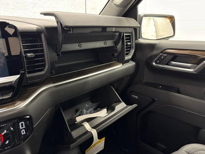 2026 Chevrolet Silverado 1500 LT Trail Boss Crew Cab Short Box 4WD