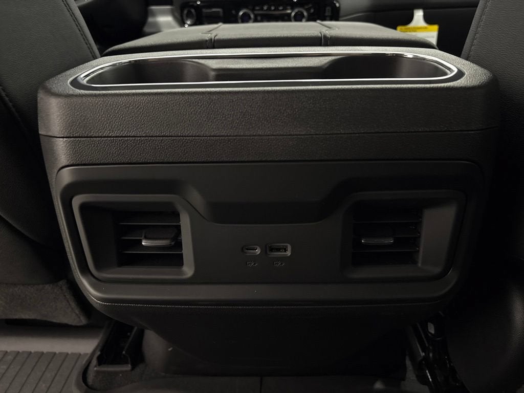 2026 Chevrolet Silverado 1500 LT Trail Boss Crew Cab Short Box 4WD