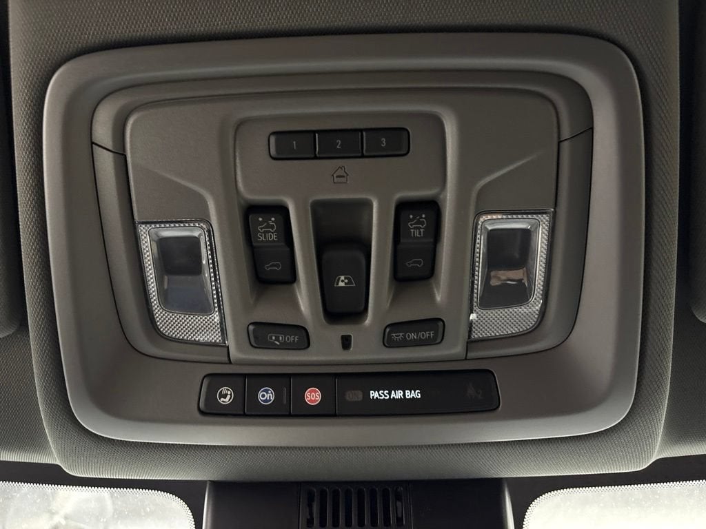 2026 Chevrolet Silverado 1500 LT Trail Boss Crew Cab Short Box 4WD