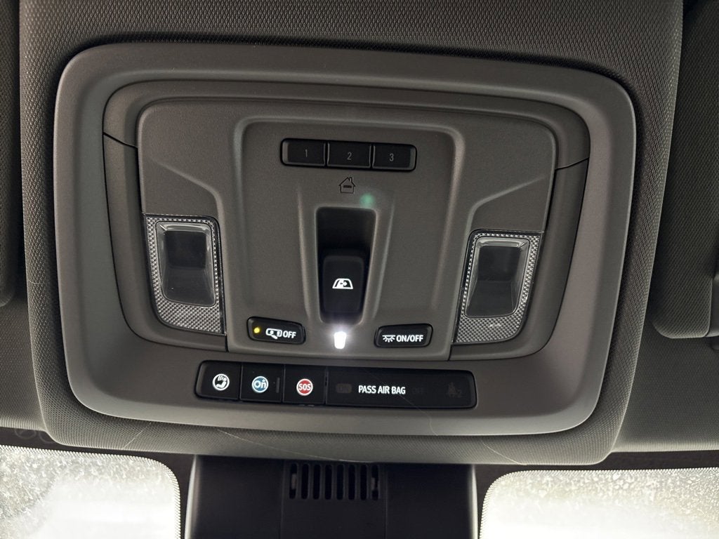 2026 Chevrolet Silverado 1500 LT Trail Boss Crew Cab Short Box 4WD