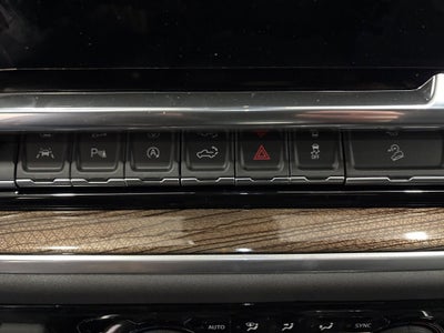 2026 Chevrolet Silverado 1500 LT Trail Boss Crew Cab Short Box 4WD