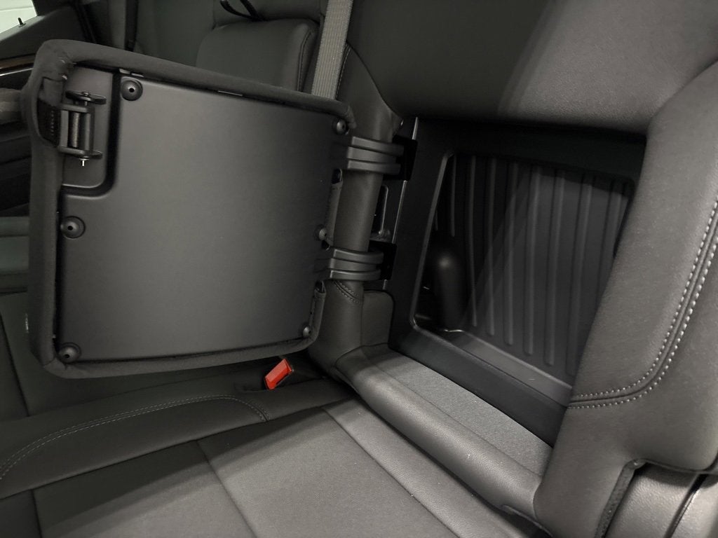 2026 Chevrolet Silverado 1500 LT Trail Boss Crew Cab Short Box 4WD