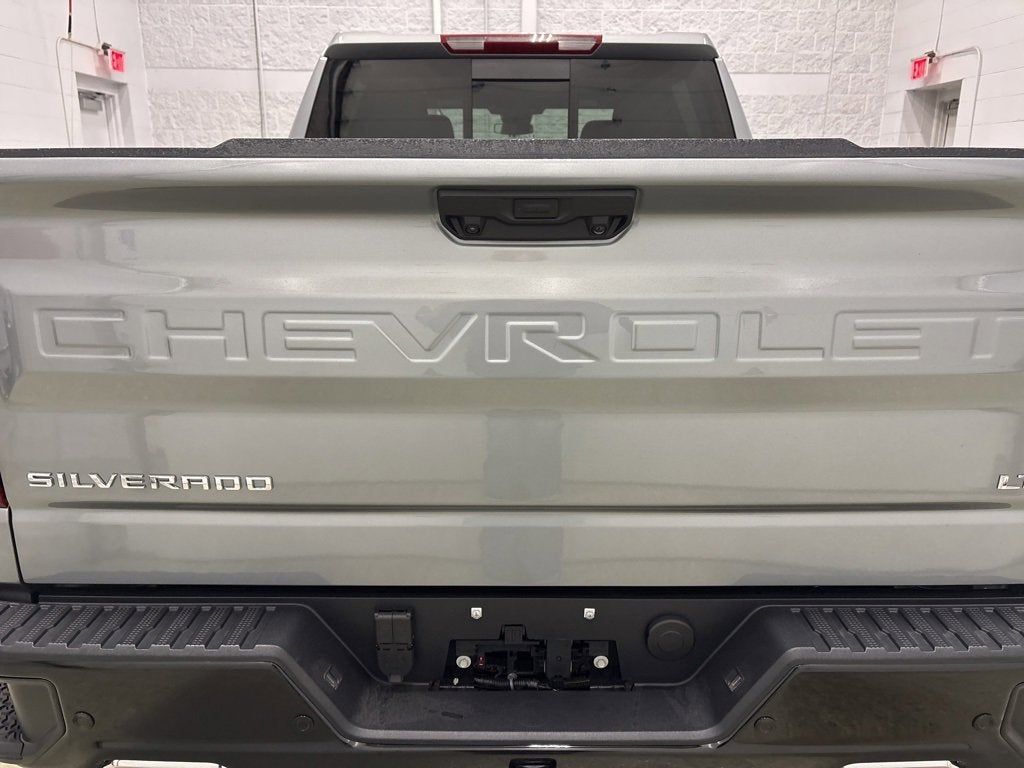 2026 Chevrolet Silverado 1500 LT Trail Boss Crew Cab Short Box 4WD