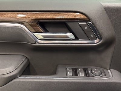 2026 Chevrolet Silverado 1500 LT Trail Boss Crew Cab Short Box 4WD