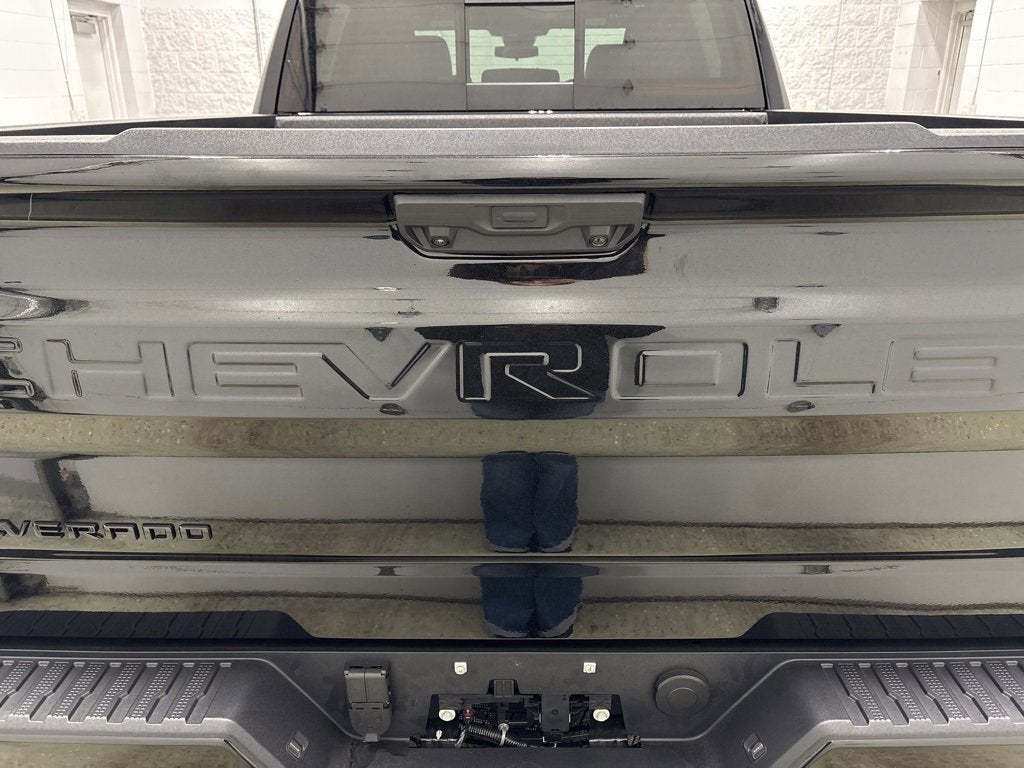 2026 Chevrolet Silverado 1500 LT Trail Boss Crew Cab Short Box 4WD