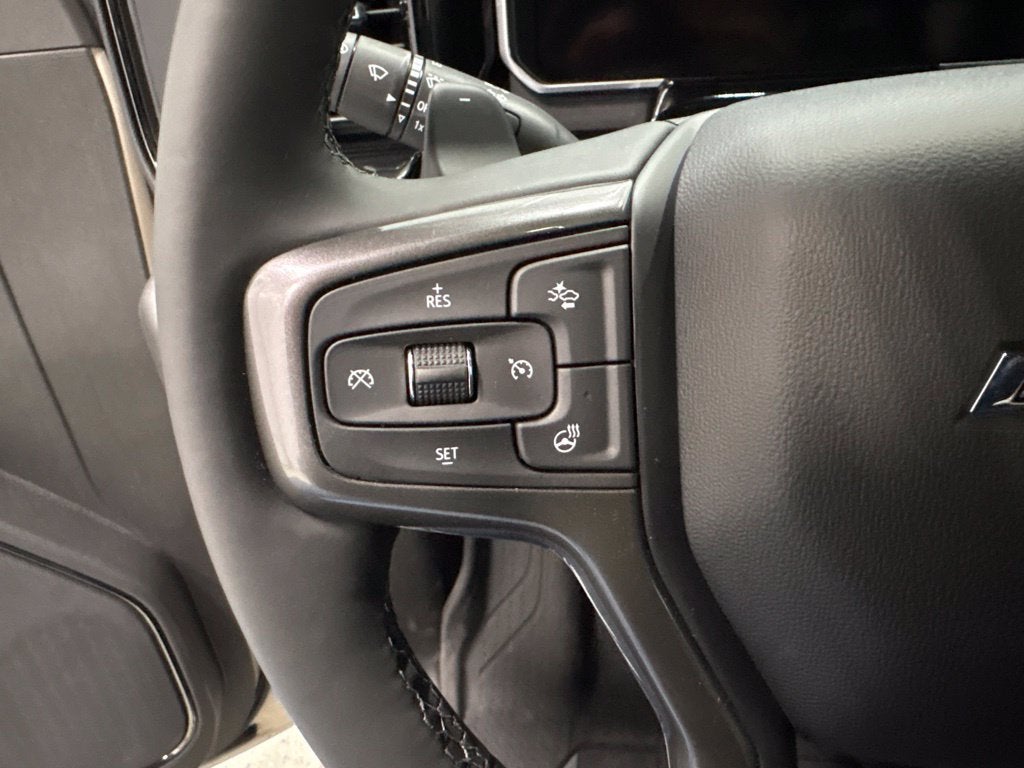 2026 Chevrolet Silverado 1500 ZR2 Crew Cab Short Box 4WD