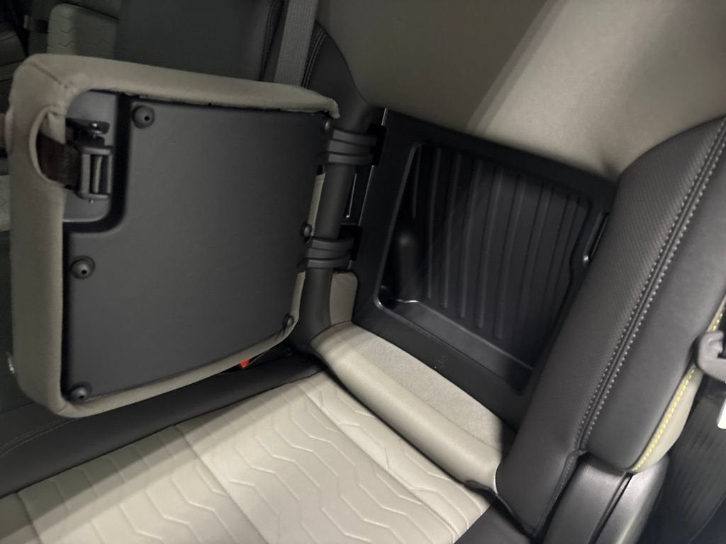 2026 Chevrolet Silverado 1500 ZR2 Crew Cab Short Box 4WD