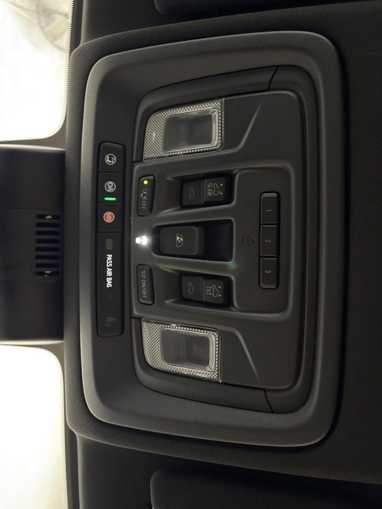 2026 Chevrolet Silverado 1500 ZR2 Crew Cab Short Box 4WD