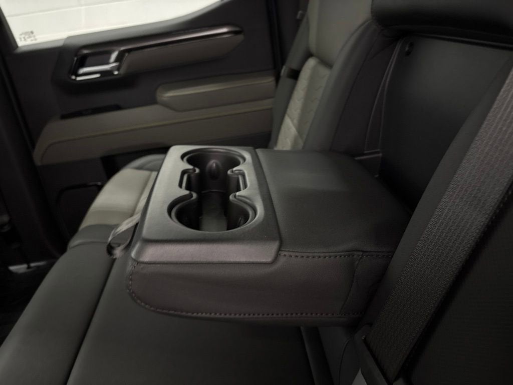 2026 Chevrolet Silverado 1500 ZR2 Crew Cab Short Box 4WD