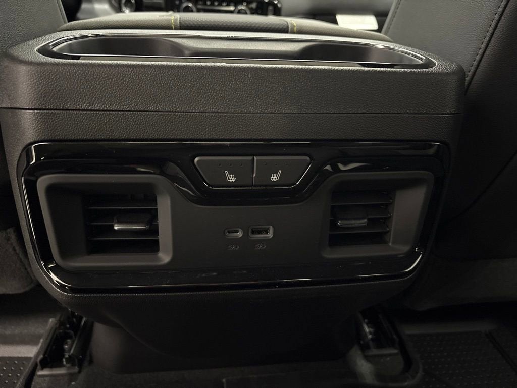 2026 Chevrolet Silverado 1500 ZR2 Crew Cab Short Box 4WD