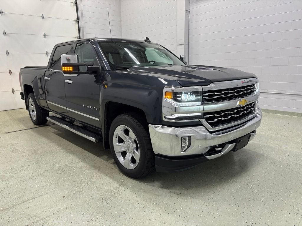 Used 2018 Chevrolet Silverado 1500 LTZ with VIN 3GCUKSEC9JG417575 for sale in Rogers, Minnesota