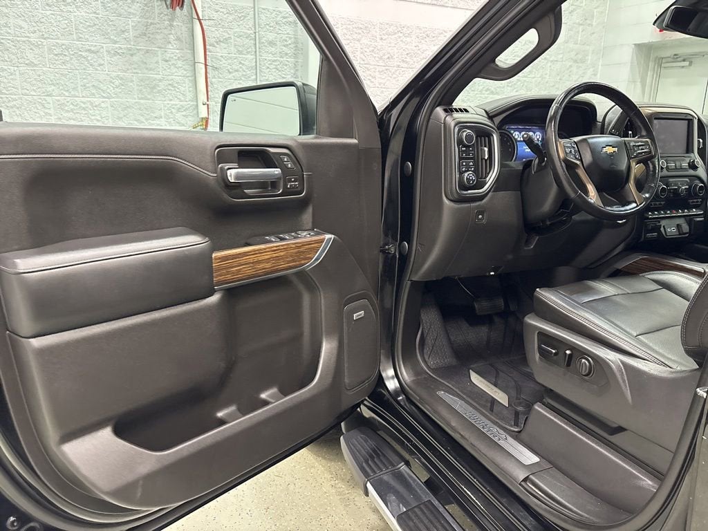 2019 Chevrolet Silverado 1500 High Country