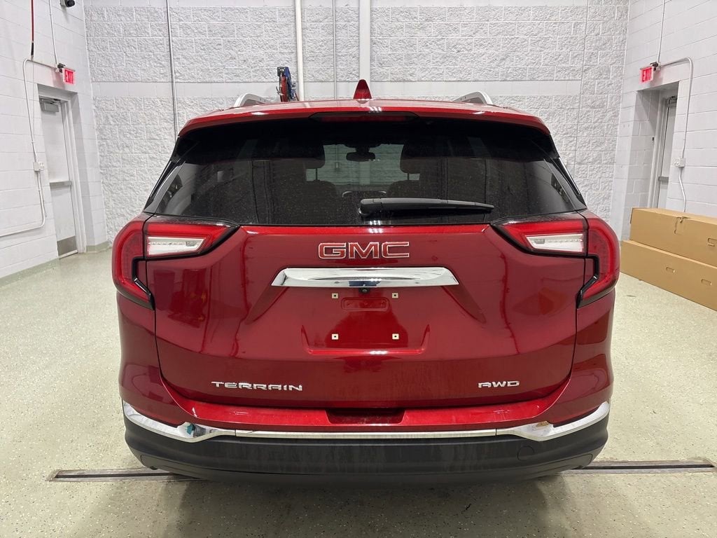 2023 GMC Terrain SLT