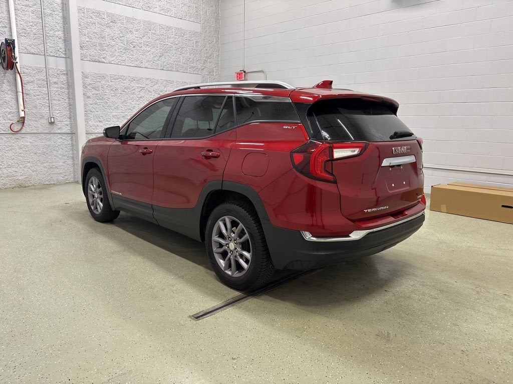 2023 GMC Terrain SLT