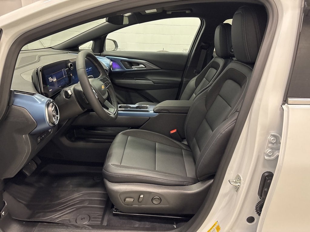 2026 Chevrolet Equinox EV LT SUV FWD