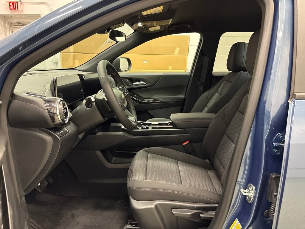2027 Chevrolet Equinox LT SUV FWD