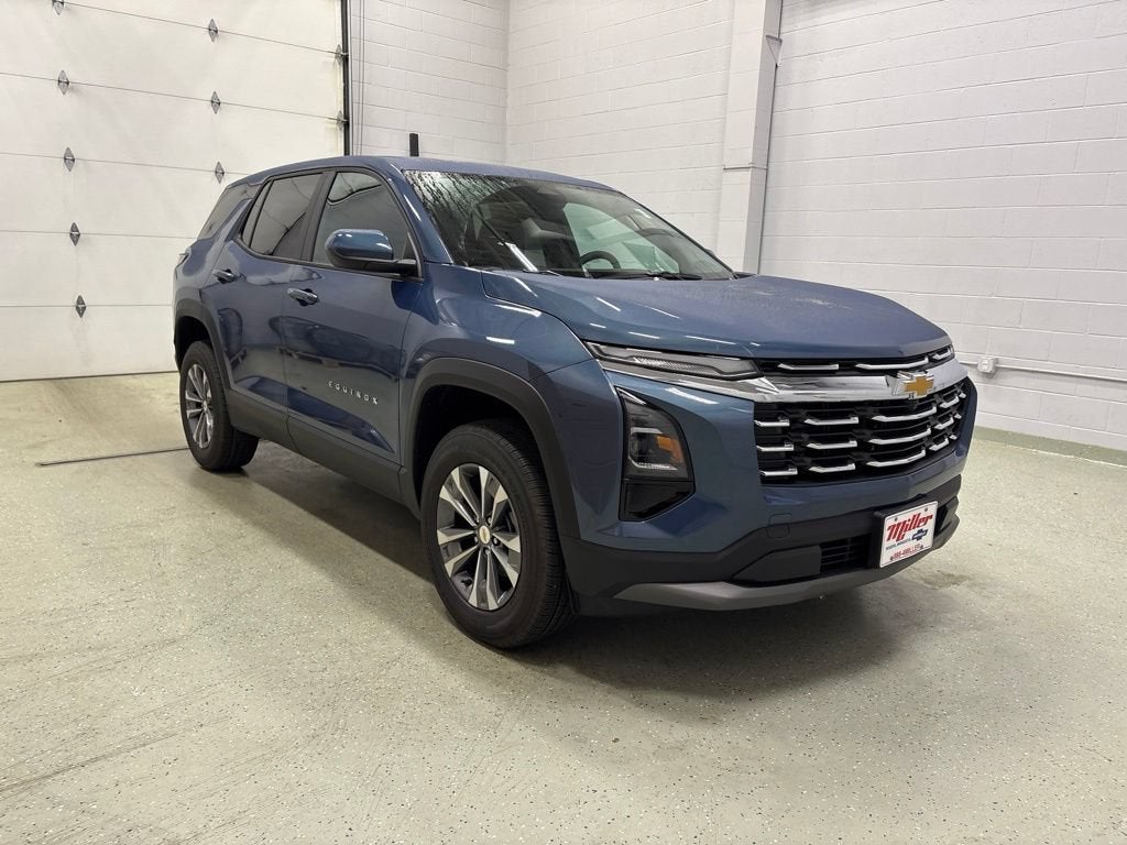 2027 Chevrolet Equinox LT SUV FWD