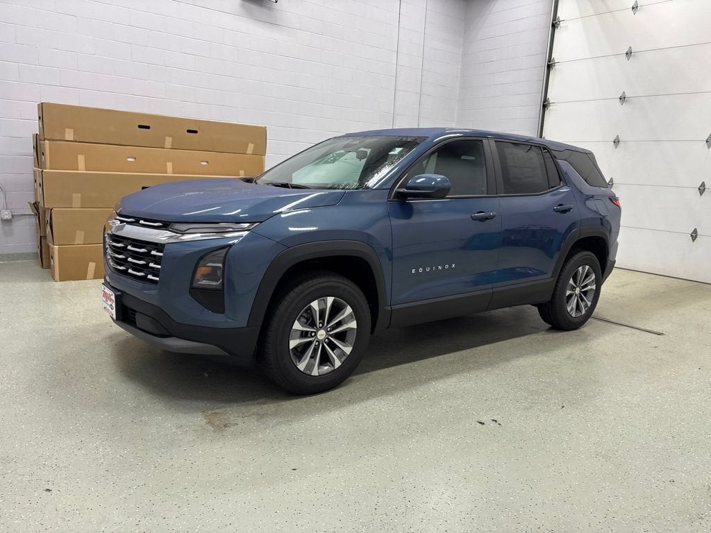 2027 Chevrolet Equinox LT SUV FWD
