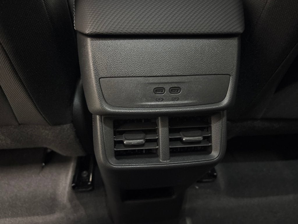 2027 Chevrolet Equinox LT SUV FWD
