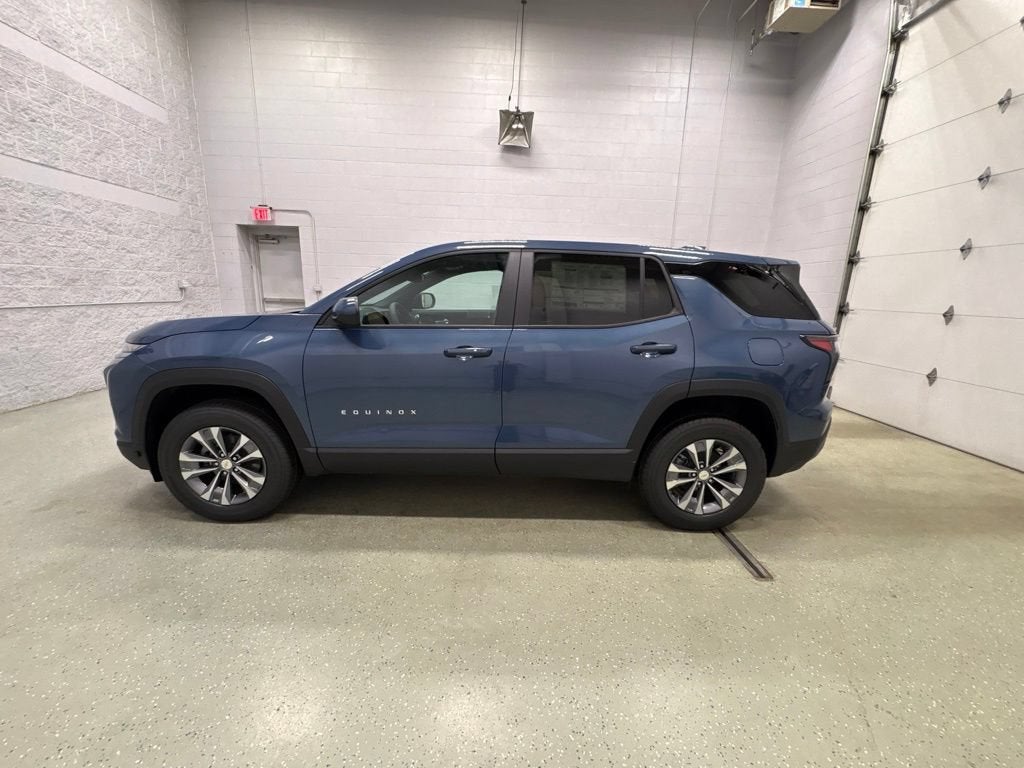 2027 Chevrolet Equinox LT SUV FWD