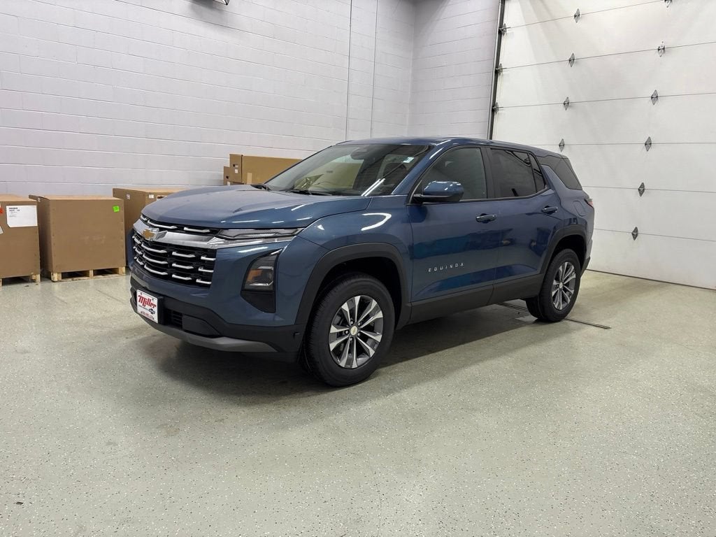 2027 Chevrolet Equinox LT SUV FWD