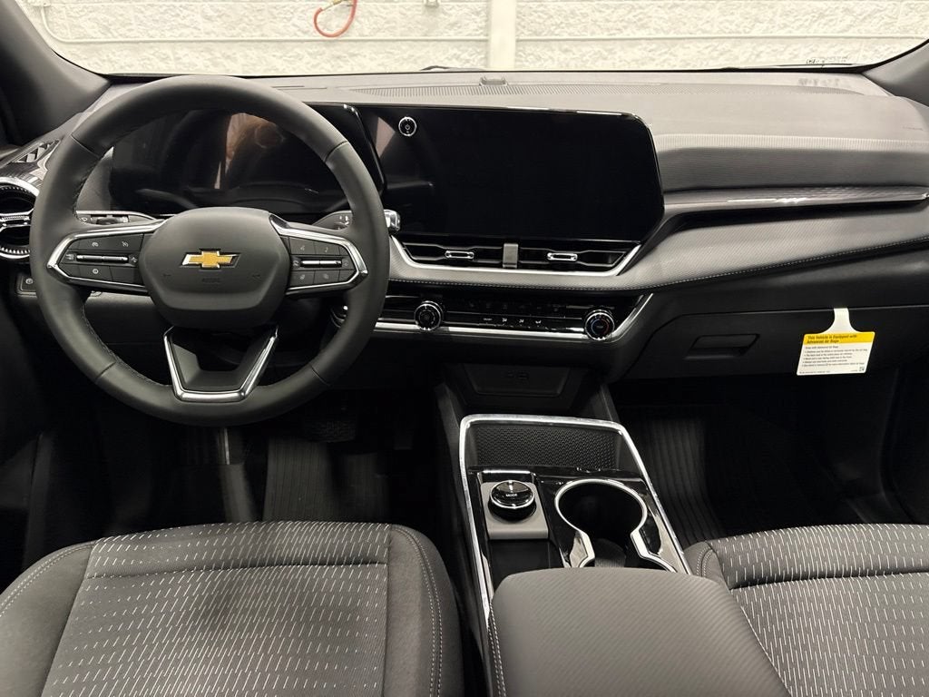 2027 Chevrolet Equinox LT SUV FWD