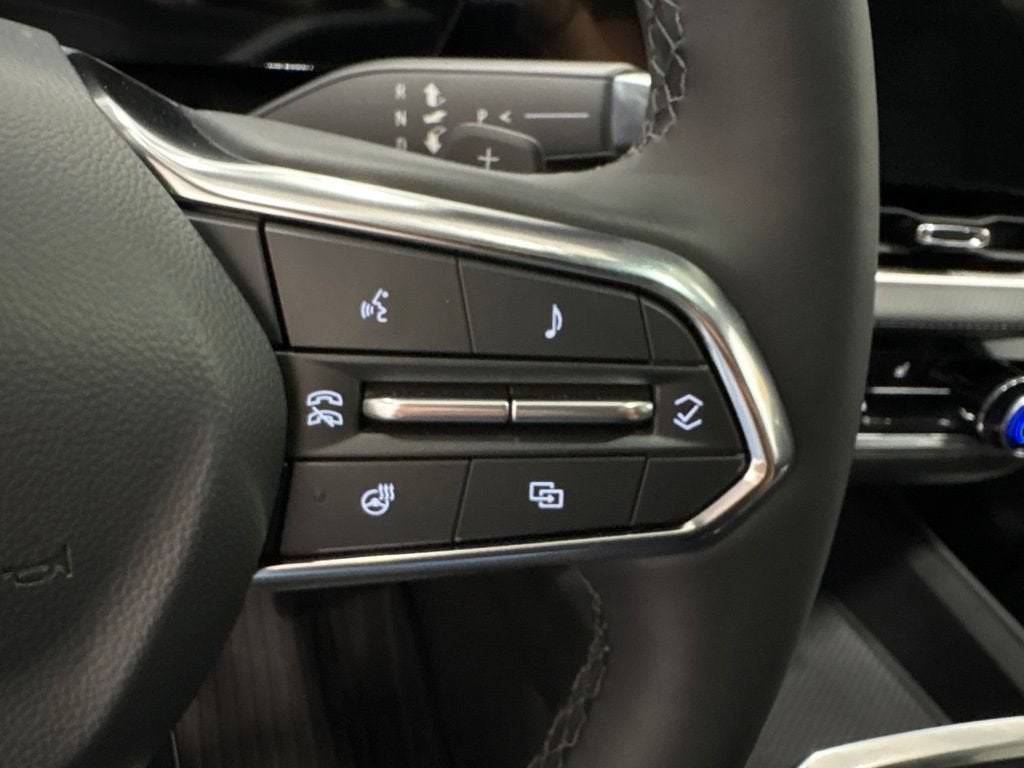 2027 Chevrolet Equinox LT SUV FWD