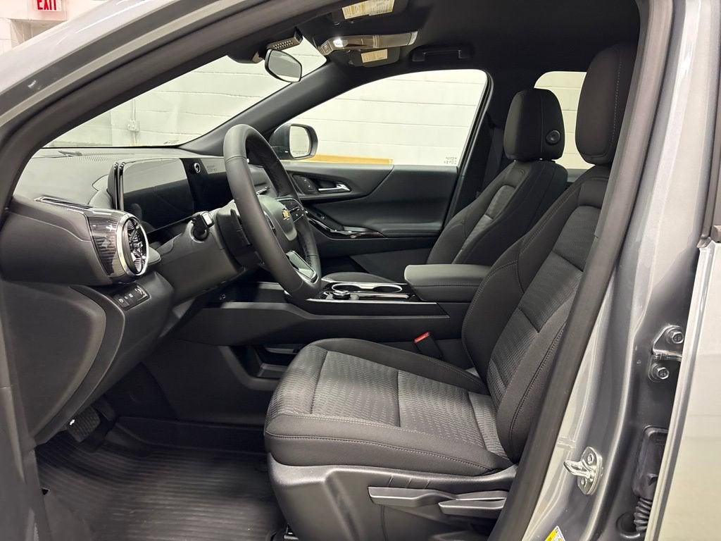 2027 Chevrolet Equinox LT SUV FWD