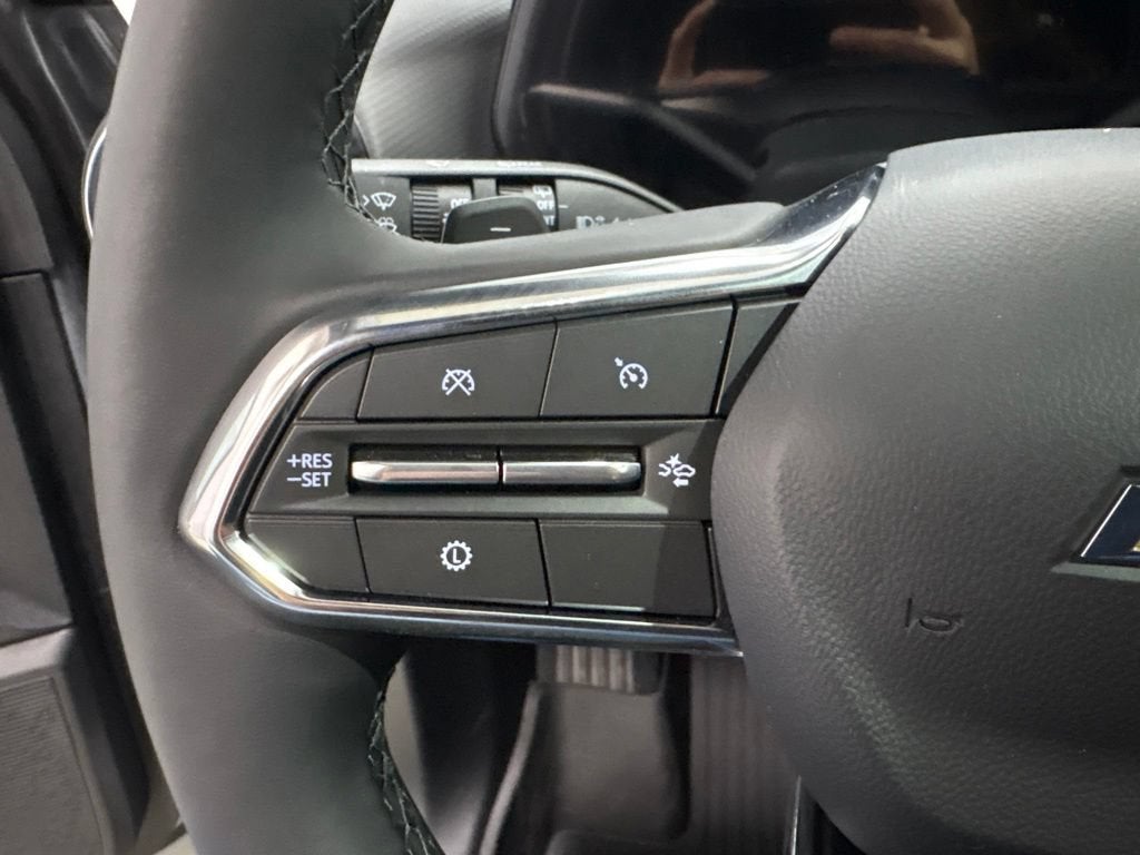 2027 Chevrolet Equinox LT SUV FWD