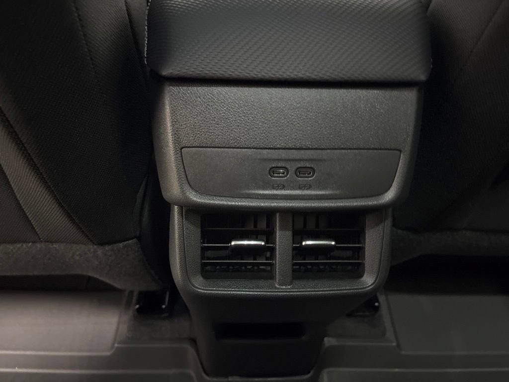 2027 Chevrolet Equinox LT SUV FWD
